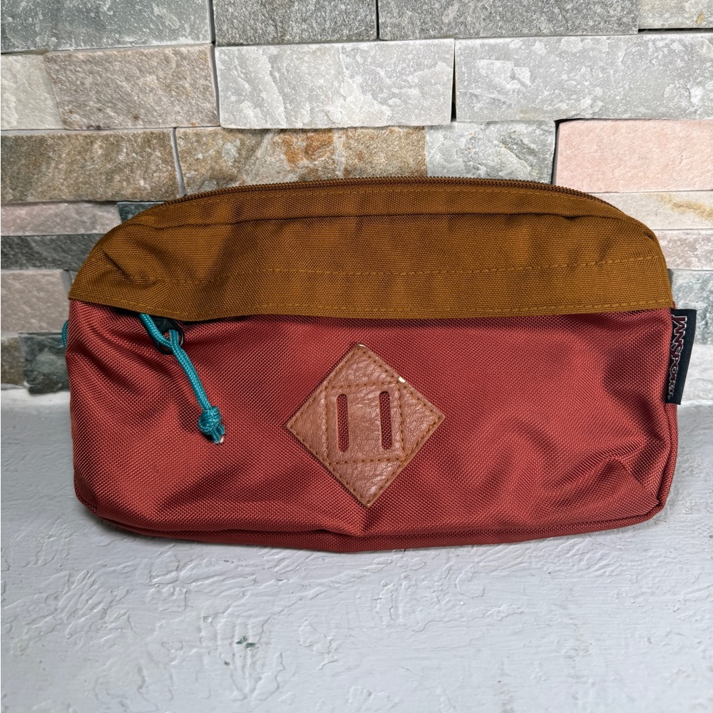 Jansport Rust Red and Brown Two-Tone Toiletry Pouch